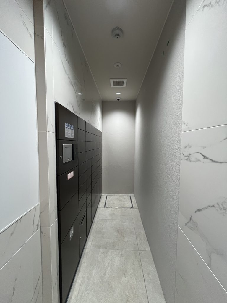 宅配ボックスの画像