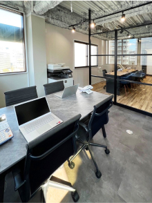 クレアビジョン　事務所